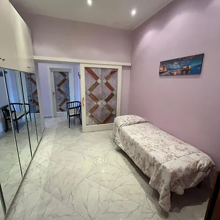 Lejlighed Ilary Napoli